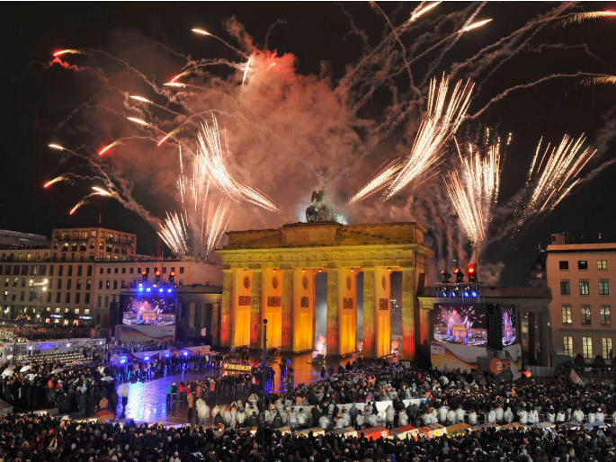 Fireworks above the Brandenburg Gate during the twentieth anniversary of the fall of the Berlin Wall